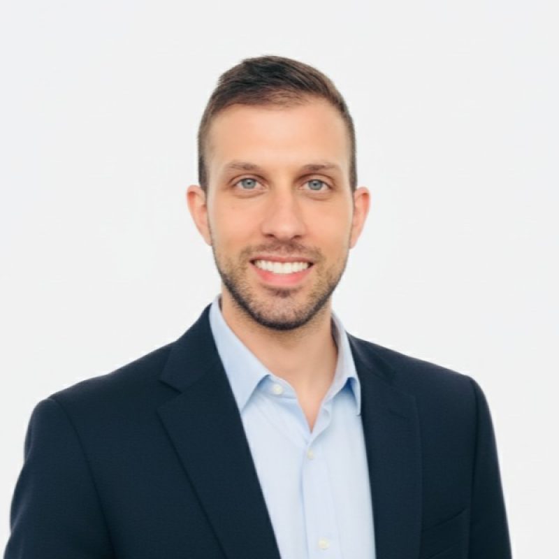 Nathan Lavoie, Sanofi
